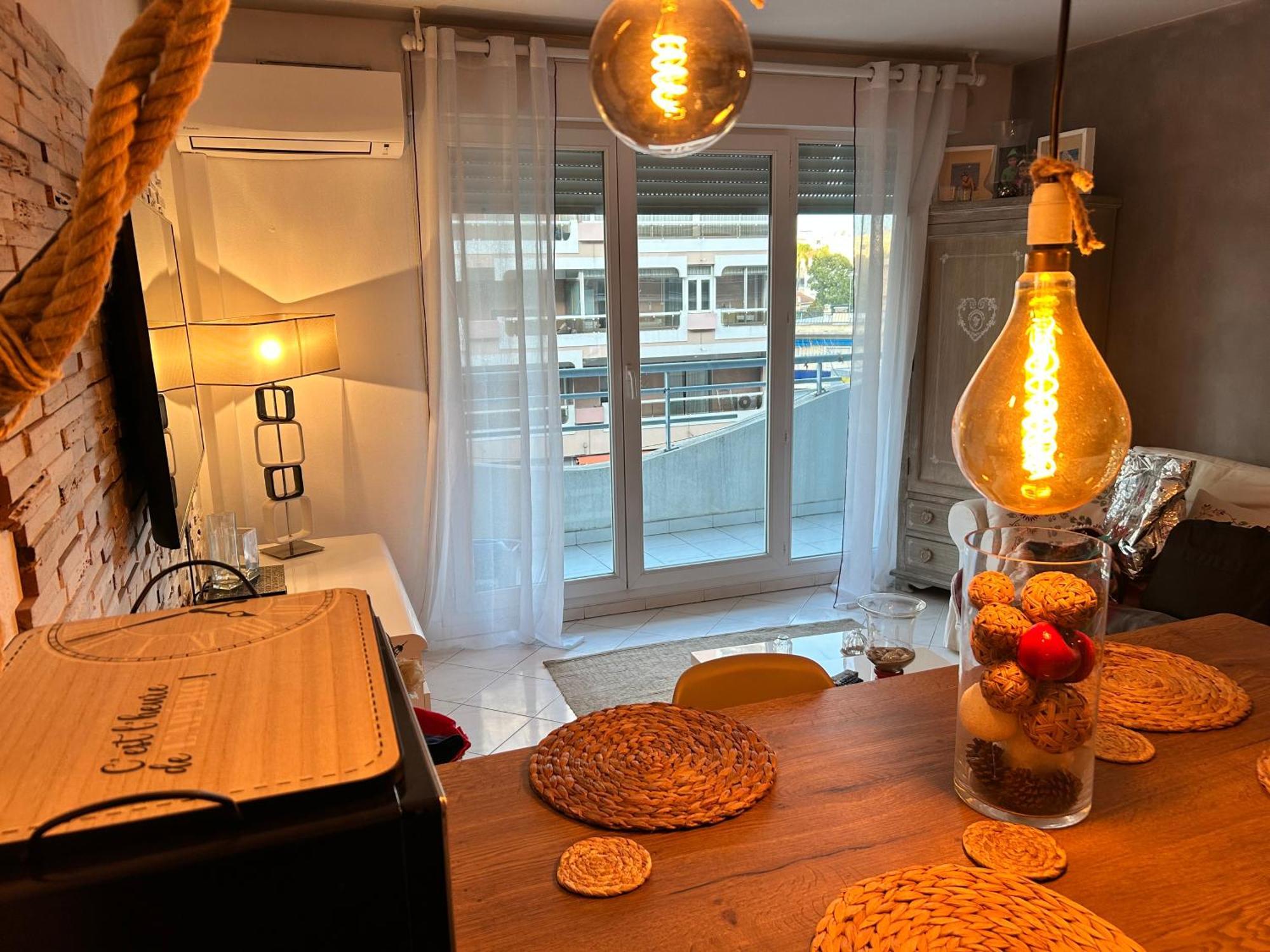 Lamer Juan-les-Pins Eksteriør billede